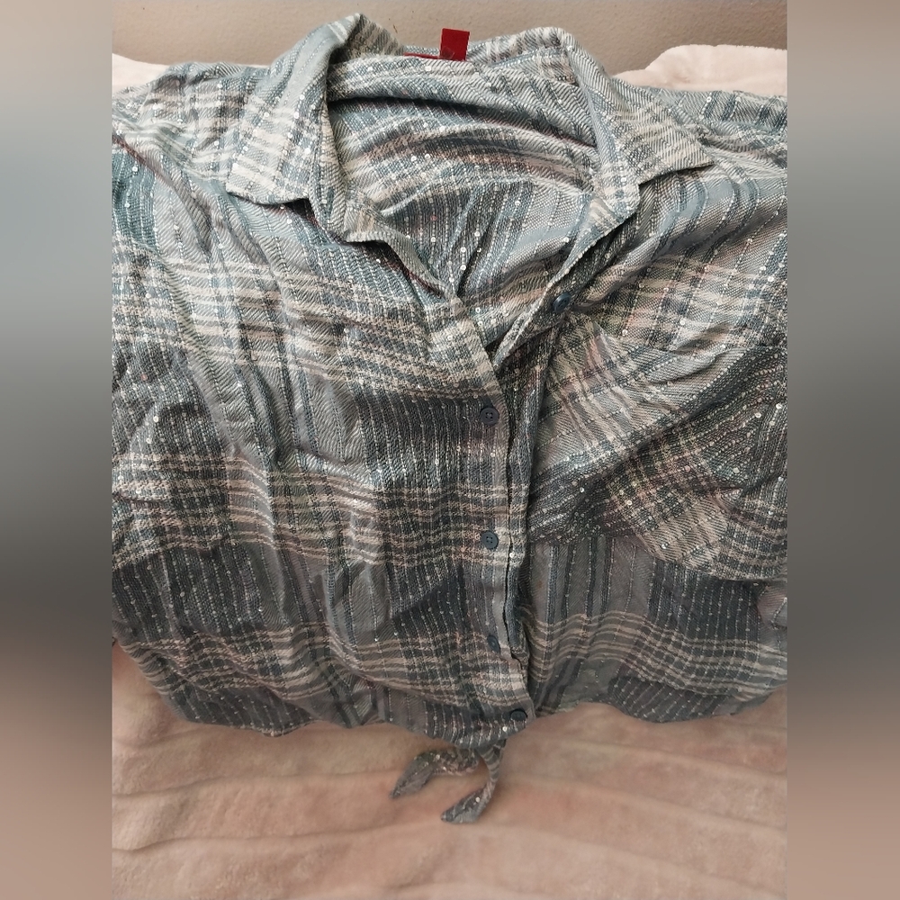 Jennifer Lopez Blue and Gray Plaid Shirt